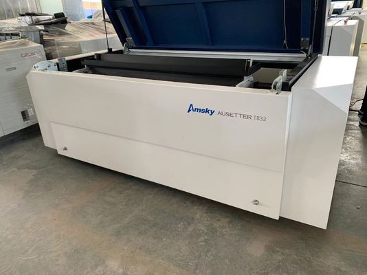 Poids de l'hôte 1000 kg Machine d'impression thermique Haute vitesse de production de 28 feuilles par heure pour les besoins