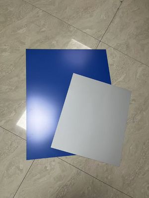 Conserver dans un endroit sec à 5-30 degrés Plaque d'impression à double couche CTP pour l'impression