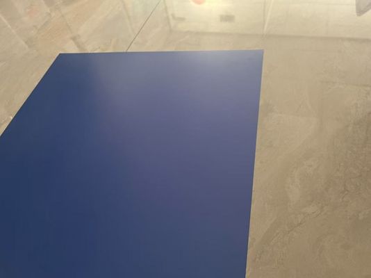 Plaque UV CTP personnalisable avec une épaisseur de 0,15 à 0,30 mm et un temps de rinçage de 23 à 26 secondes, avec revêtement bleu