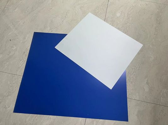 Plaque CTP thermique de qualité supérieure d'épaisseur de 0,15 mm avec 110 à 130 mj/cm2 d'énergie d'exposition pour imprimantes commerciales