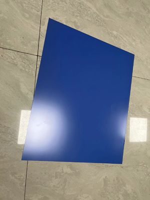 Plaque CTP double couche bleu foncé avec 350 000 impressions, épaisseur de 0,15 mm à 0,40 mm et gain de point ≤10 % pour une impression de haute qualité