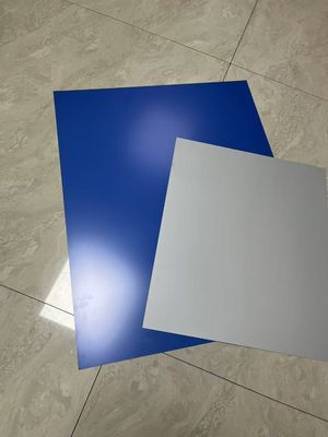 Solution de plaque DOP pour l'impression commerciale sur des matériaux blancs