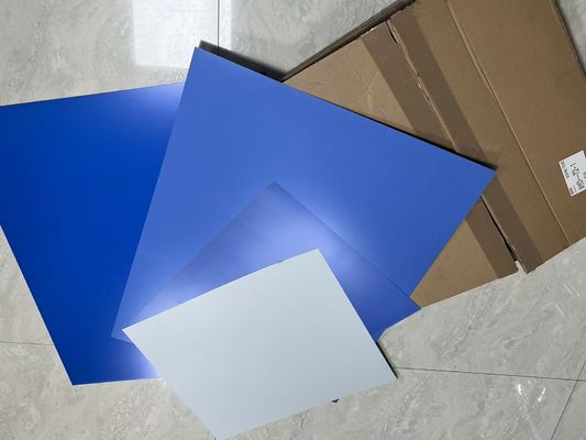 Impression lisse Plaque CTP à couche unique avec une température de développement de 20 à 25 ° C et une épaisseur de plaque de 0,15 à 0,30 mm