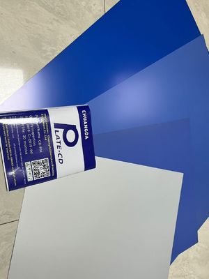 Plaque CTP sans développement CD-RM avec 18 mois de validité et largeur de bobine maximale de 1350 mm pour l'impression commerciale
