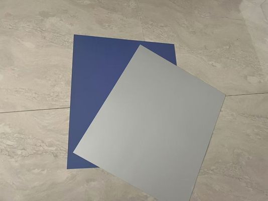 Platine CTP sans développement avec temps de production de 22-25s et épaisseur de 0,15 mm/0,30 mm pour l'impression commerciale