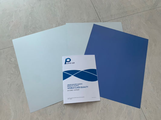 Plaque CTP sans développement pour l'impression commerciale avec 100 000 à 200 000 impressions, épaisseur de 0,30 mm et validité de 18 mois