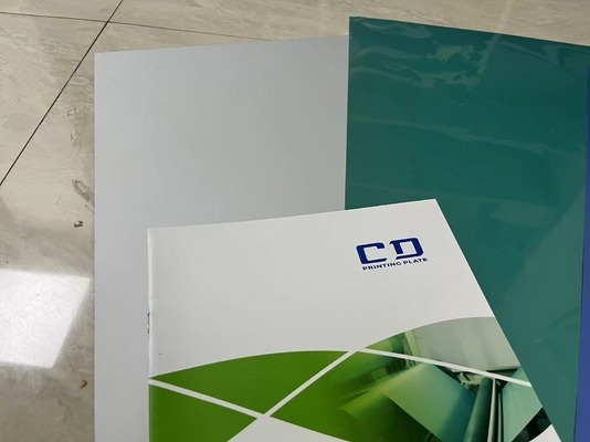 Plaque CTP sans traitement Plaques DOP pour une efficacité d'impression rationalisée