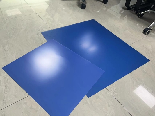 Impression offset sur plaque CTP bleue pour une durée de conservation prolongée