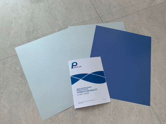 Plaque CTP sans traitement CD-RM avec 1350 mm largeur maximale de bobine 22-25s Temps de production et 18 mois de période de validité