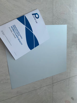 Plaque CTP sans développement avec impression sans chimie et énergie d'exposition de 110-130 mJ/cm pour des flux de travail efficaces