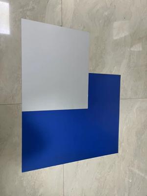Plaques CTP sans développement blanches avec un temps de production de 22-25s et 100 000-200 000 impressions pour les opérations d'impression rapide